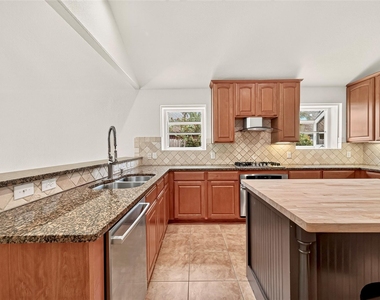 21018 Ripford Court - Photo Thumbnail 9