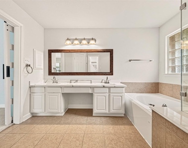 21018 Ripford Court - Photo Thumbnail 26
