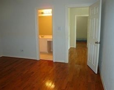 4639 Cashel Circle - Photo Thumbnail 6