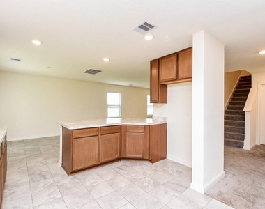 15102 Darbydale Drive - Photo Thumbnail 9