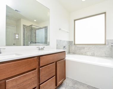 15102 Darbydale Drive - Photo Thumbnail 22