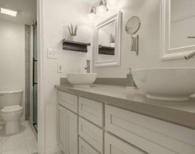 2100 Tanglewilde Street - Photo Thumbnail 26