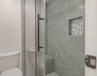 2100 Tanglewilde Street - Photo Thumbnail 27