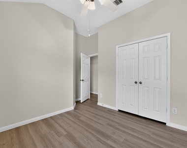 11714 Bollinger Park Court - Photo Thumbnail 31