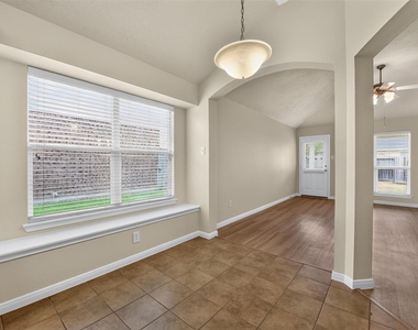 11714 Bollinger Park Court - Photo Thumbnail 20