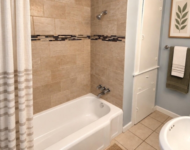 4414 Pease Street - Photo Thumbnail 5