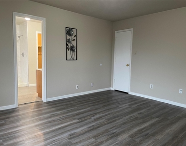 6614 Amberfield Lane - Photo Thumbnail 20