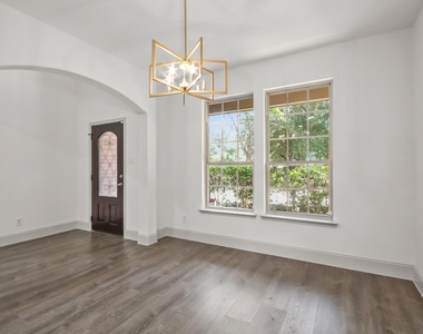 71 Black Swan Place - Photo Thumbnail 9