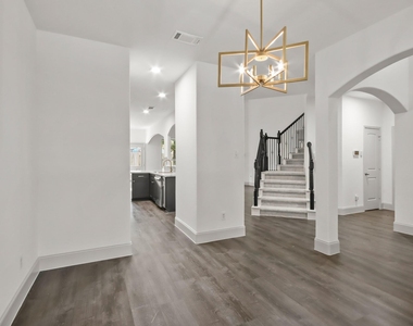 71 Black Swan Place - Photo Thumbnail 10