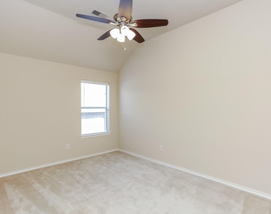 20214 Broad Run Lane - Photo Thumbnail 18