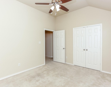20214 Broad Run Lane - Photo Thumbnail 14