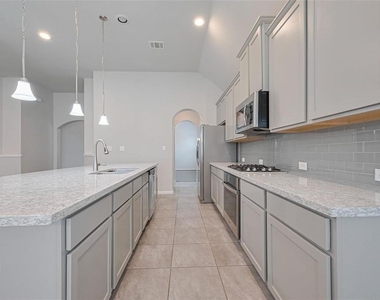 24019 Prairie Glen Lane - Photo Thumbnail 10