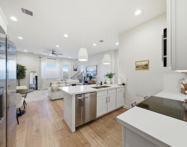 5929 Haring Lane - Photo Thumbnail 8