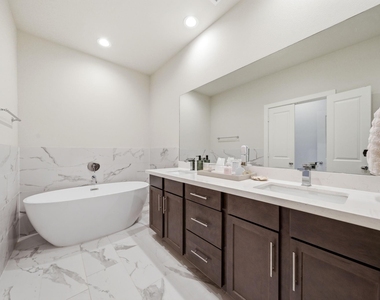 5929 Haring Lane - Photo Thumbnail 17