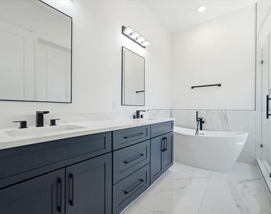 1613 Luzon Street - Photo Thumbnail 17