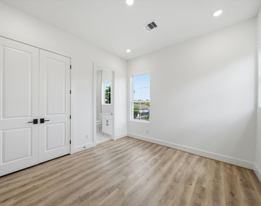 1613 Luzon Street - Photo Thumbnail 22