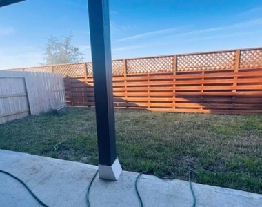 14742 Slow River Ave - Photo Thumbnail 11