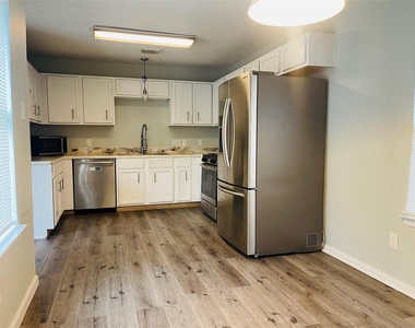 6404 Mountain Pines Lane - Photo Thumbnail 2