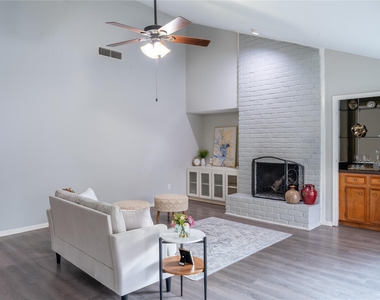 12226 Ravenmoor Drive - Photo Thumbnail 11
