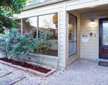 12226 Ravenmoor Drive - Photo Thumbnail 22