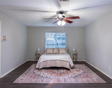 12226 Ravenmoor Drive - Photo Thumbnail 13
