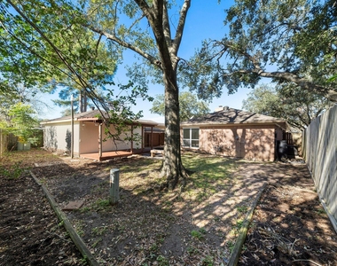 21627 Cimarron Parkway - Photo Thumbnail 10