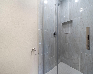 21627 Cimarron Parkway - Photo Thumbnail 5