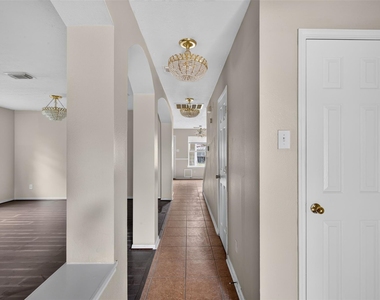 20823 Oak Rain Court - Photo Thumbnail 7