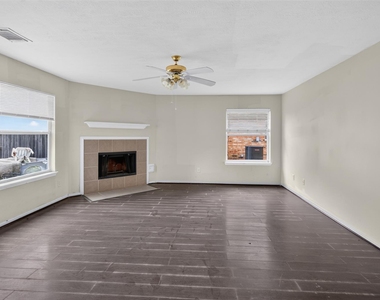 20823 Oak Rain Court - Photo Thumbnail 11
