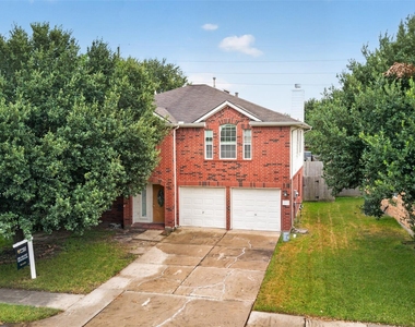 20823 Oak Rain Court - Photo Thumbnail 34