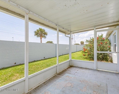 37 Sunset Street - Photo Thumbnail 33
