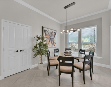 98 Lindenberry Circle - Photo Thumbnail 9