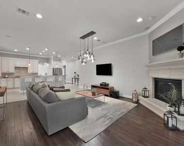 98 Lindenberry Circle - Photo Thumbnail 2