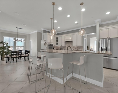 98 Lindenberry Circle - Photo Thumbnail 10