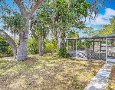 1590 Hilldale Road - Photo Thumbnail 33