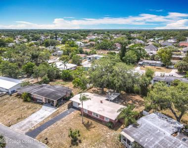 1590 Hilldale Road - Photo Thumbnail 1