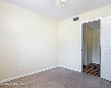 1590 Hilldale Road - Photo Thumbnail 24