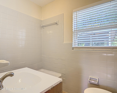 1590 Hilldale Road - Photo Thumbnail 17