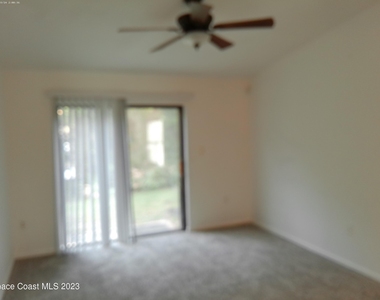 435 Margie Drive - Photo Thumbnail 14