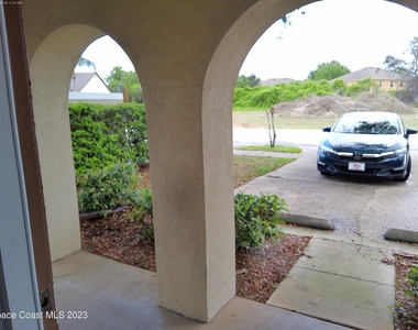 435 Margie Drive - Photo Thumbnail 24