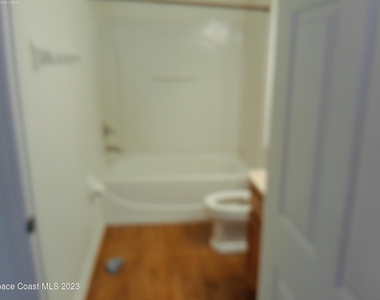 435 Margie Drive - Photo Thumbnail 19