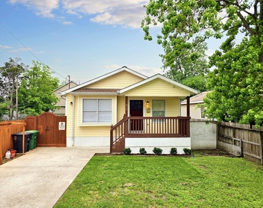 828 E 39th Street - Photo Thumbnail 19