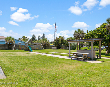 6765 Angeles Road - Photo Thumbnail 93