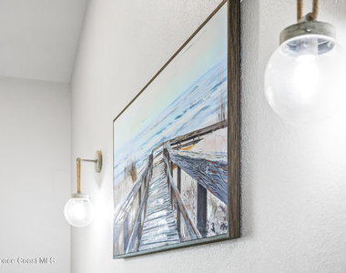 6765 Angeles Road - Photo Thumbnail 9