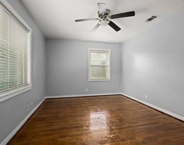 5106 W 43rd - Photo Thumbnail 17