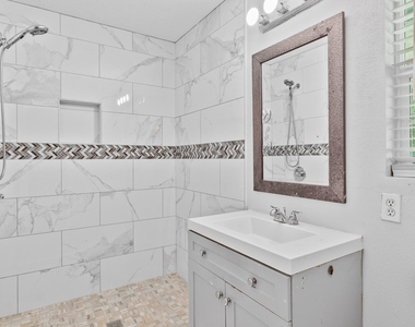 7009 Sprague Avenue - Photo Thumbnail 9
