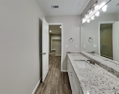 24810 Butterwick Drive - Photo Thumbnail 17