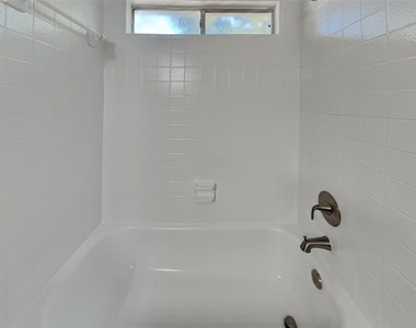 24810 Butterwick Drive - Photo Thumbnail 16