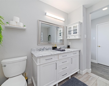 21115 Birchbank Ln - Photo Thumbnail 17