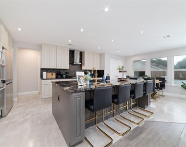 21115 Birchbank Ln - Photo Thumbnail 30